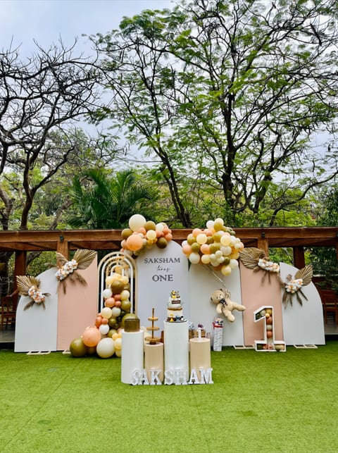 Birthday party set up poolside with decoration
